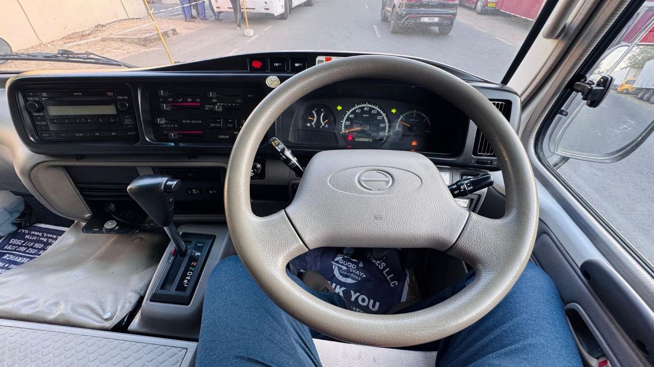 Toyota Coaster 26 SEATERS BUS | RHD | AUTOMATIC TRANSMISSION | 2014 | 4.0L DIESEL ENGINE | AIR CONDITIONER | NEAT A
