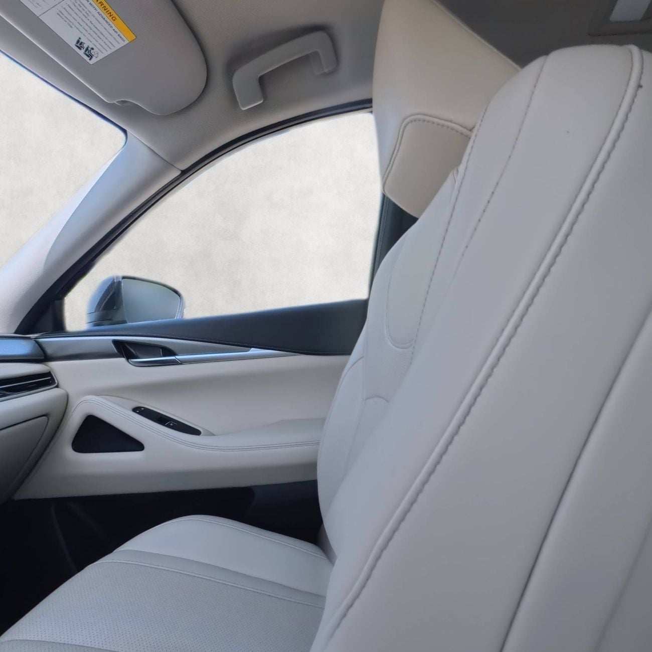 Infiniti QX60 LUXE 2.0