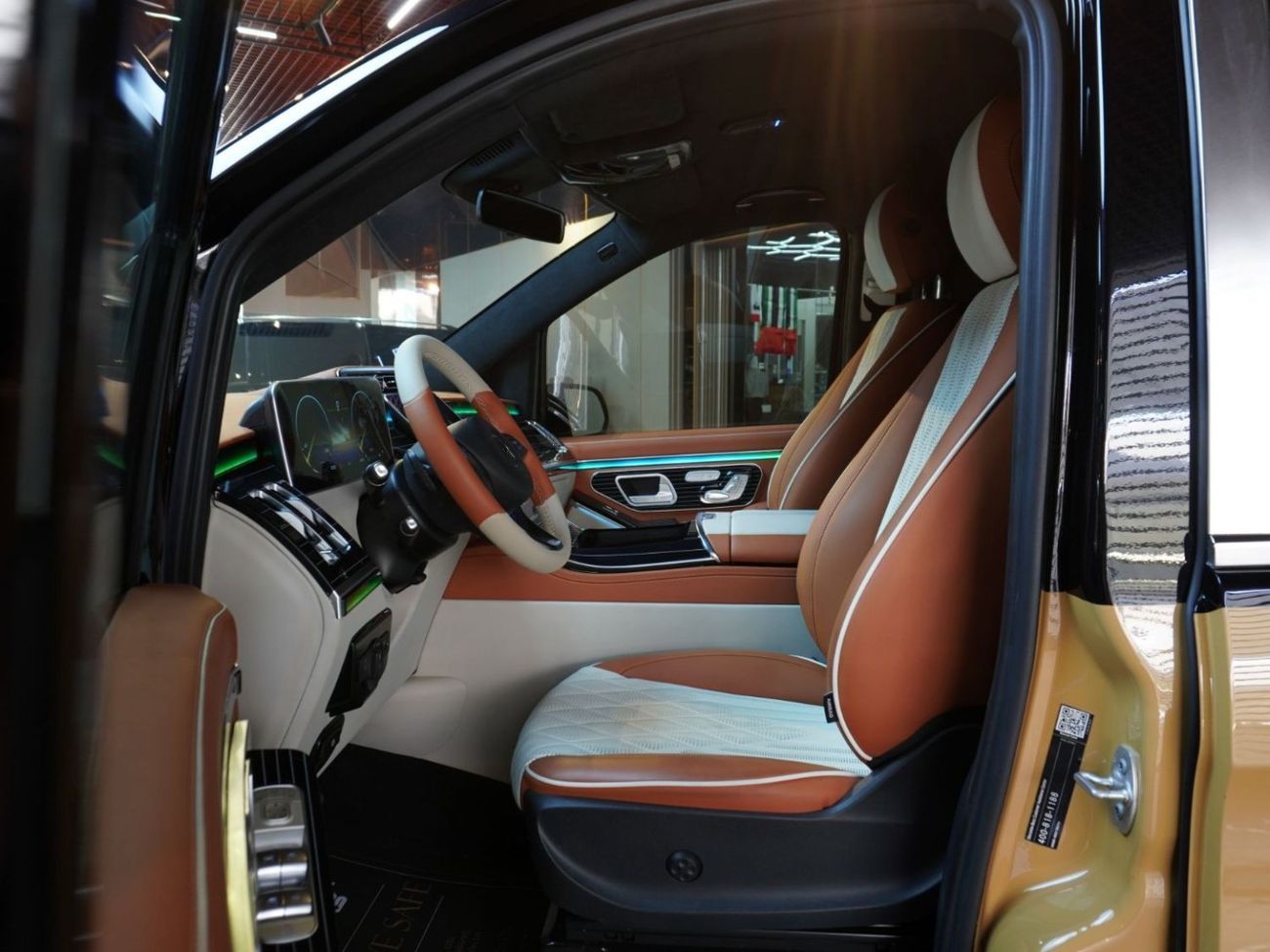 Mercedes-Benz V 250 5,864 PM I 3 Years warranty and Service I Brand New I High Roof