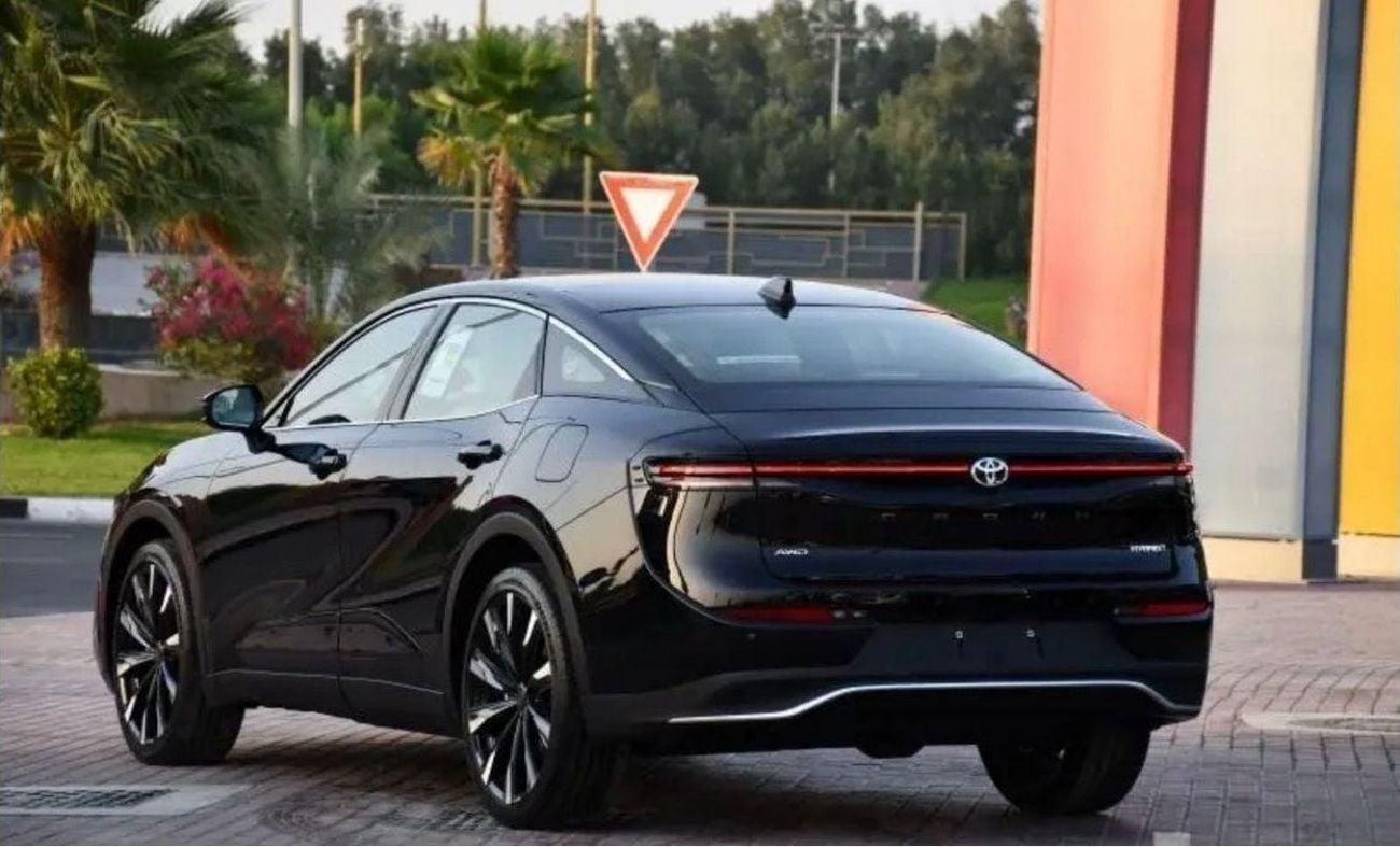 Toyota Crown TOYOTA CROWN 2.5L HYBRID FULL OPTION 2026 GCC FULL OPTION GCC SPECS