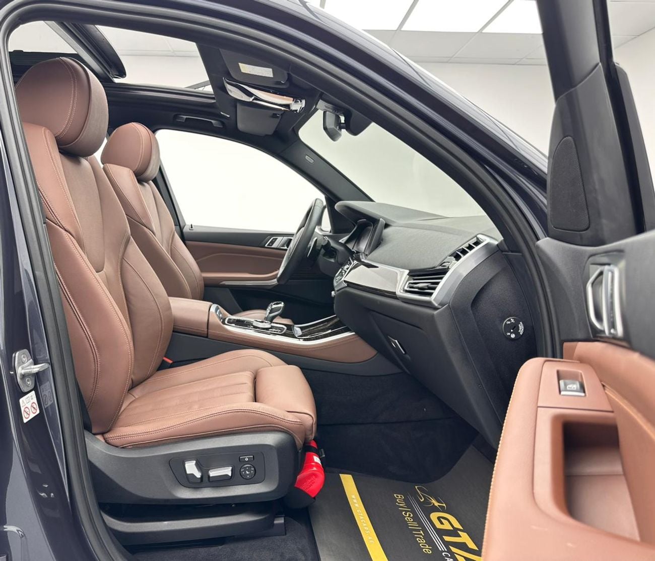 BMW X5 2020 BMW X5 xDrive40i M-Sport, 1 Year Auto Guard Warranty, Oct/2027 BMW Service Contract, FSH, GCC