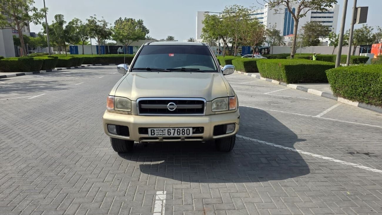 نيسان باثفايندر XE 3.5L