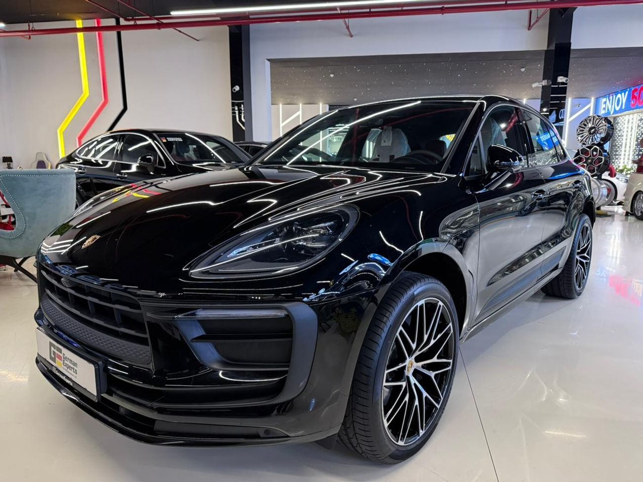 Porsche Macan 2026 Porsche Macan| GCC | Dealer Warranty | 21-inch RS Spyder Rims