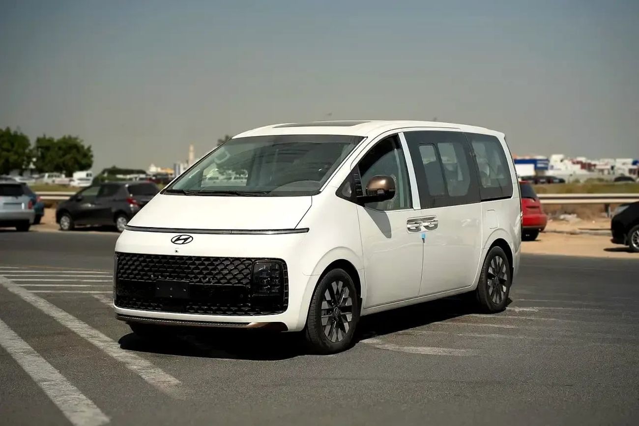 هيونداي ستاريا Luxury 7 seaters Hyundai Staria 2026 مواصفات خليجية