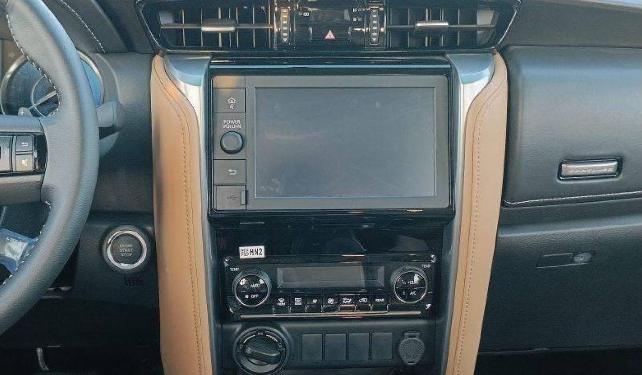 تويوتا فورتونر Toyota Fortuner 2.4L diesel AT V4 4WD 2025