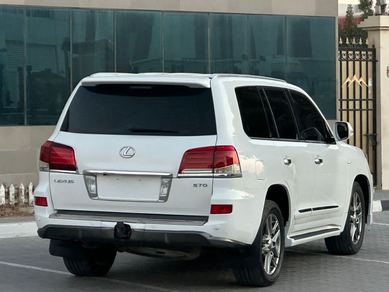 Lexus LX 570 لكزس LX570 خليجي 2009
