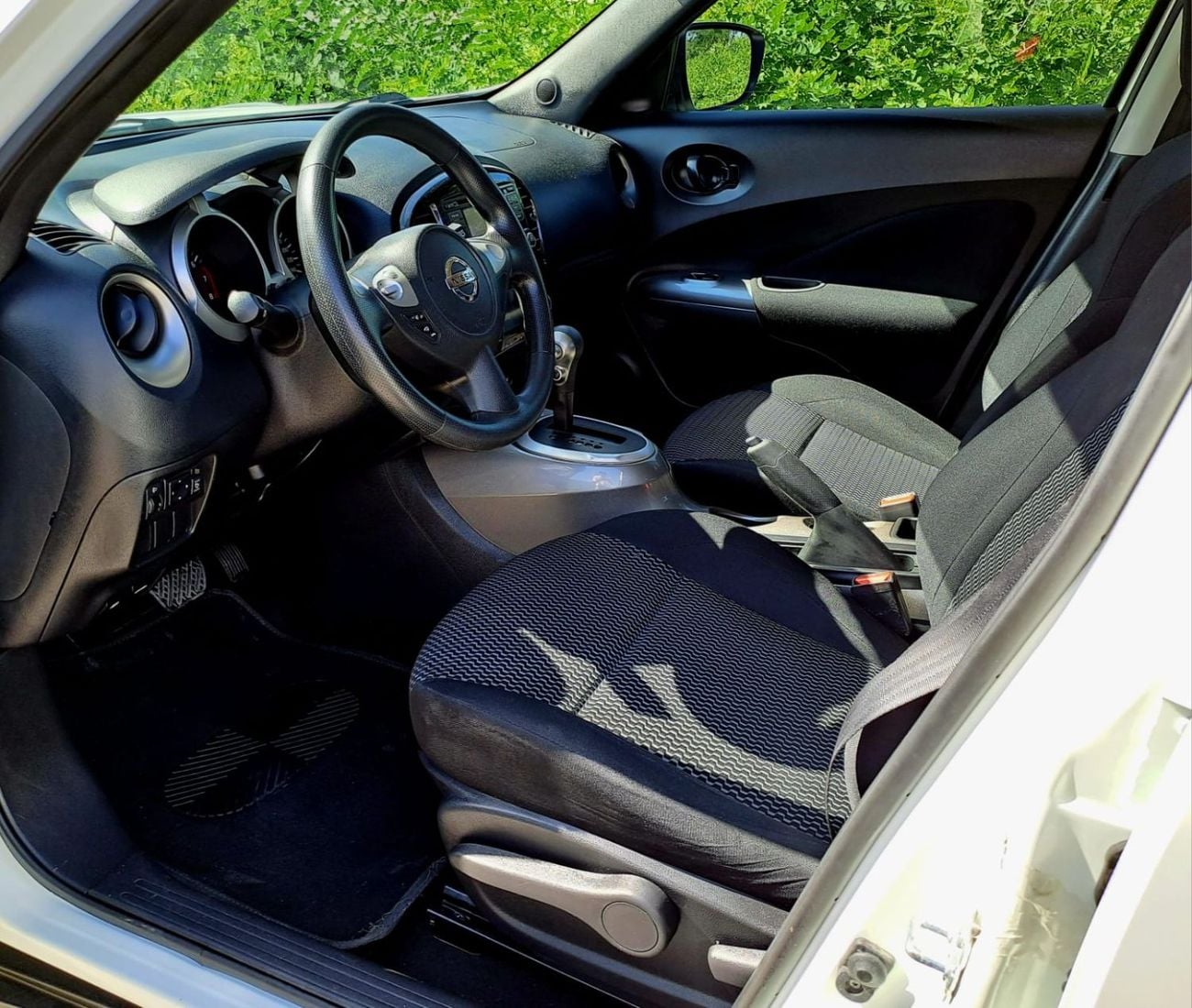 Nissan Juke SV 1.6L 814-MONTHLY FOR 2 YEARS LOAN | GCC SPECS | LCD | CAMERA | GPS | ACCIDENT FREE