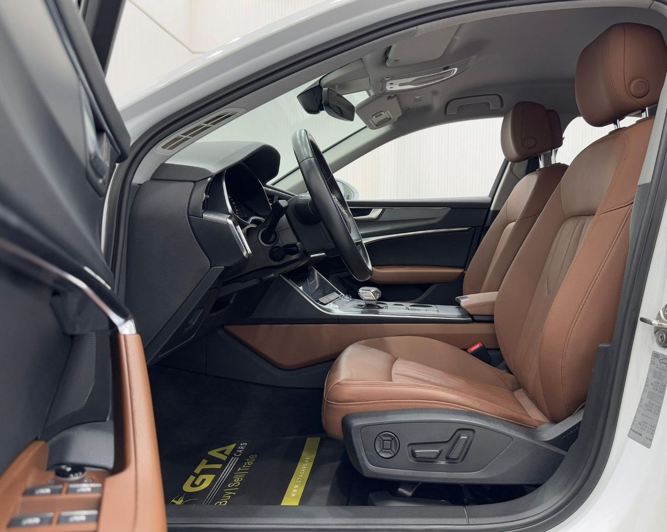 Audi A6 45 TFSI quattro 2.0L 2020 Audi A6 45TFSI Quattro, One Year Warranty, Full Service History, GCC