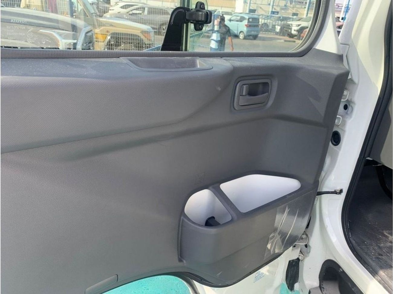 تويوتا كوستر 30 seats // diesel engine  // model 2023