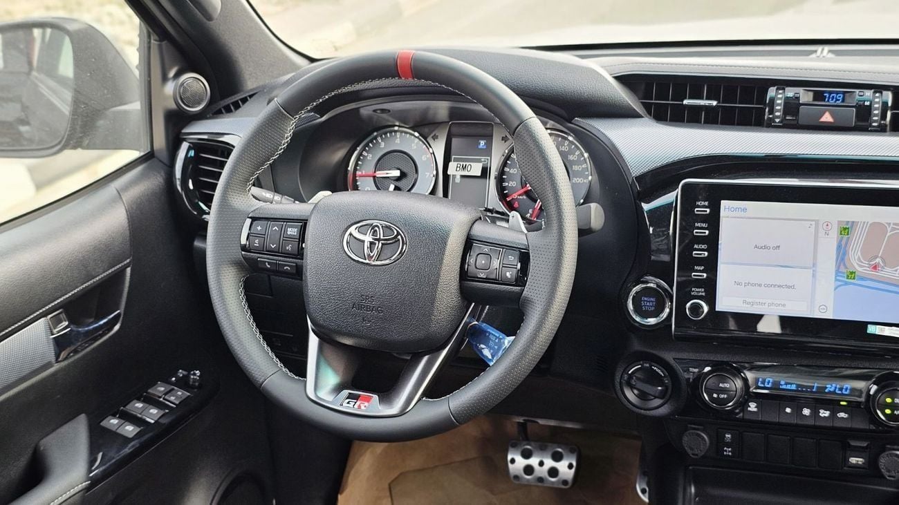Toyota Hilux HILUX 4.0 GR-SSPORT  BLACK-BLACK 2026 MODEL