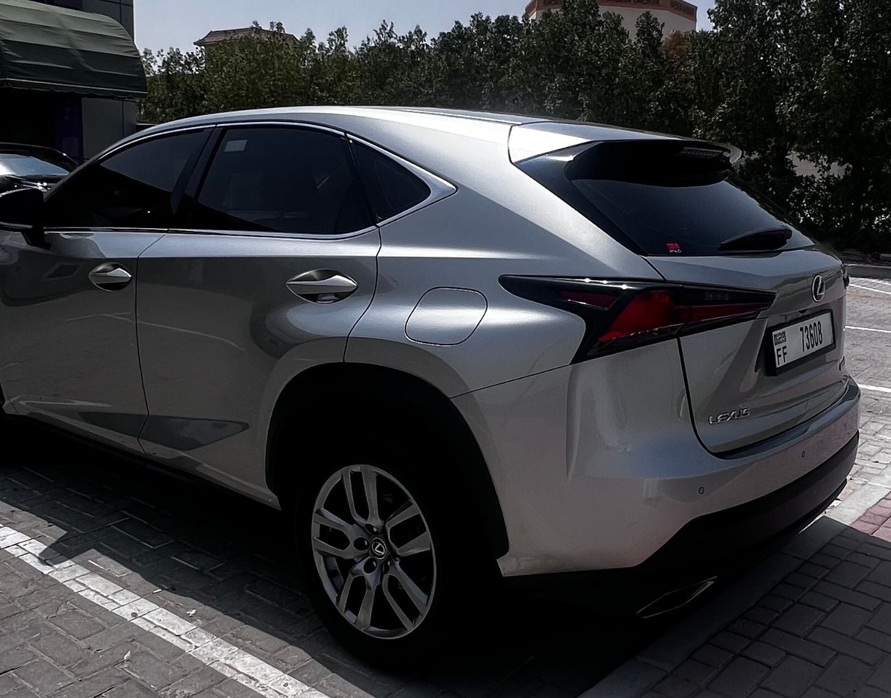 لكزس NX 300 PLATINUM