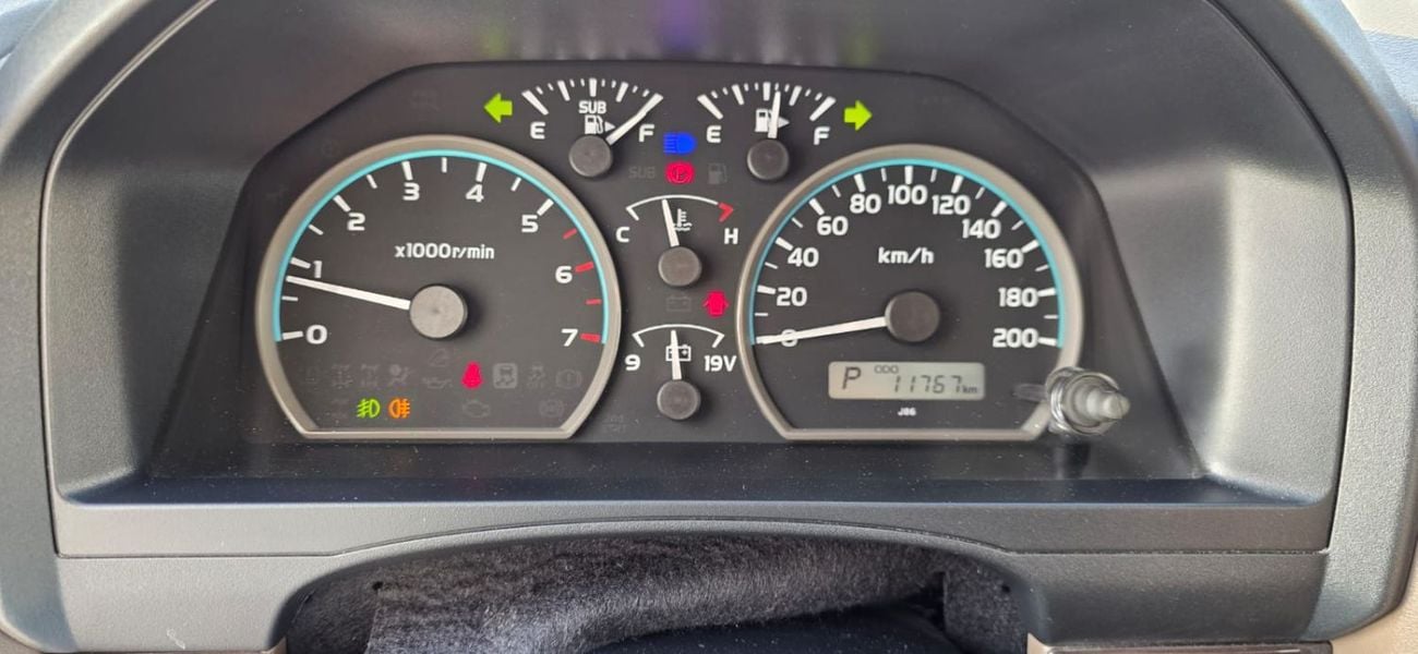 Toyota Land Cruiser Pick Up 4.0 PETROL AUTO GEAR