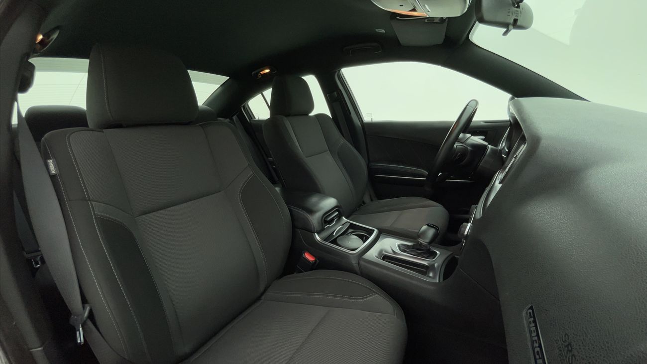 دودج تشارجر SXT 3.6 | بدون دفعة مقدمة | اختبار القيادة في المنزل