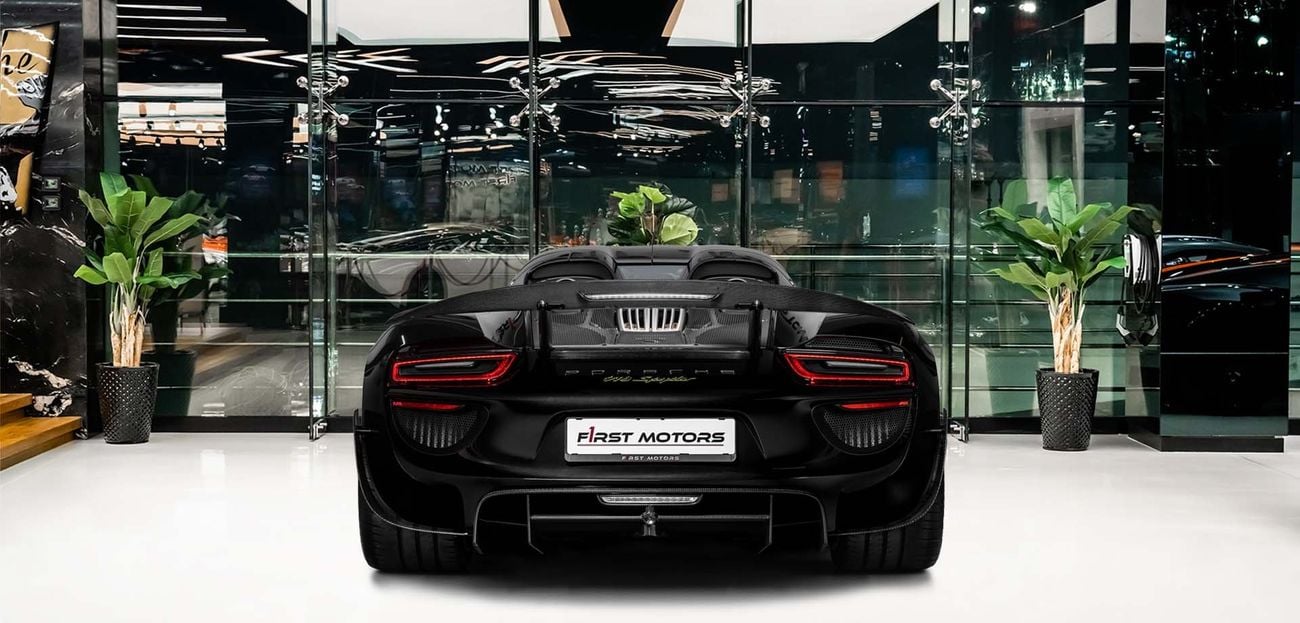 Porsche 918 Spyder 4.6L V8 N/A Engine + eMotor