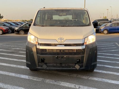 تويوتا هاياس DLS - STD ROOF Commuter Standard 2.8L