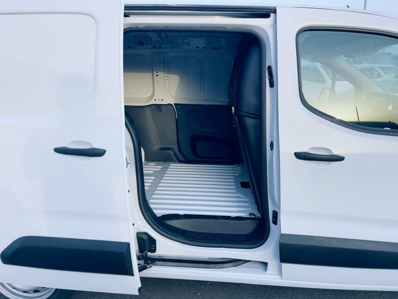 بيجو بارتنر peugeot partner 1.6L 2025