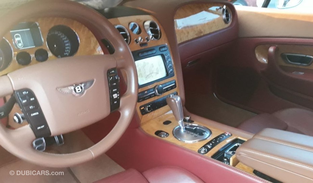 Bentley Continental GT 2005 Gulf Specs Full options Low mileage