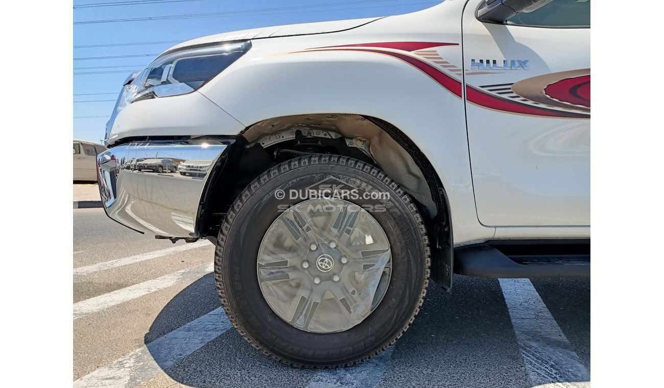 Toyota Hilux 2.8L Diesel, 17" Rims, Low Tyre Pressure Button, Parking Sensors, LED Headlights (CODE # THFO04)