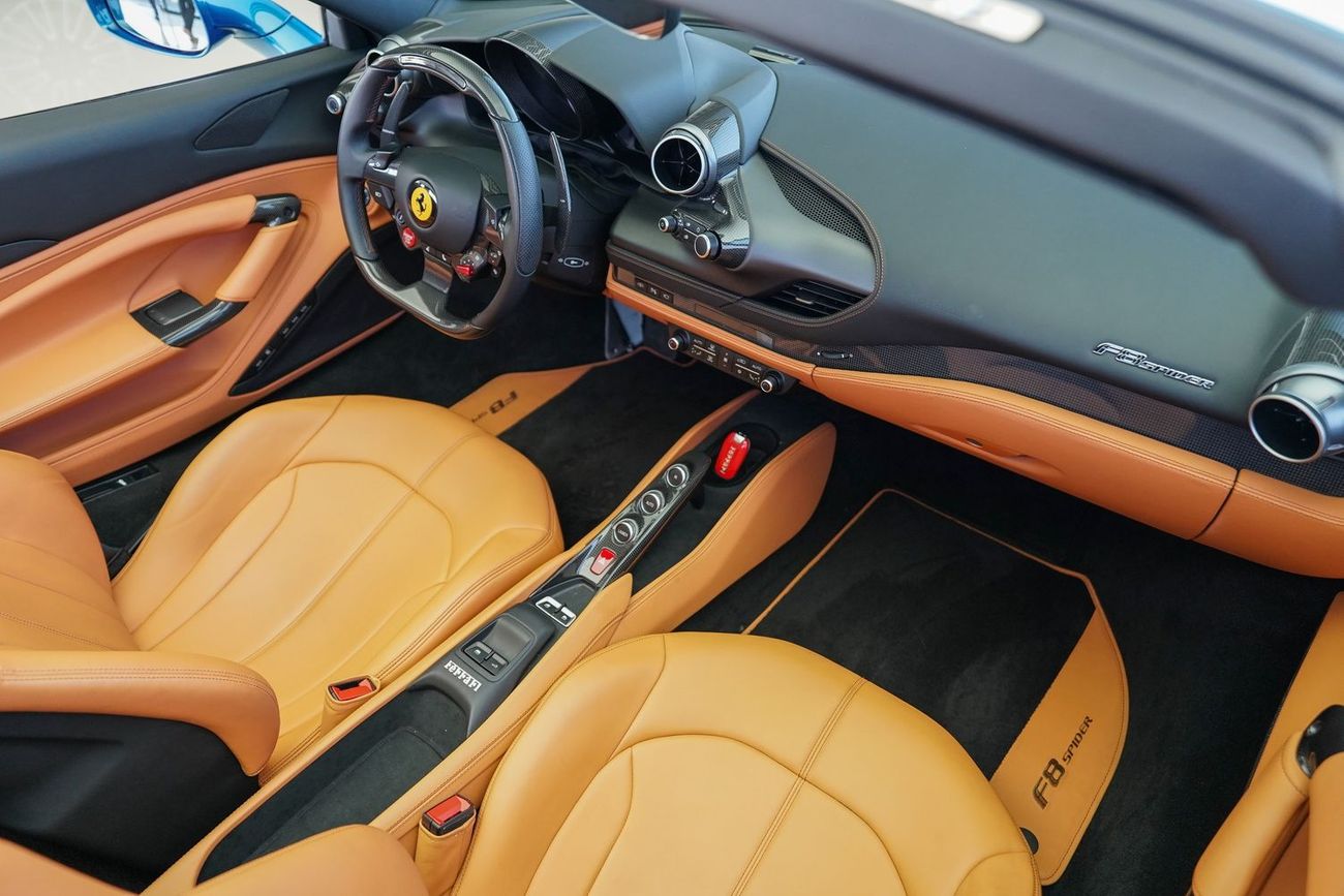 Ferrari F8 Spider 3.9T V8