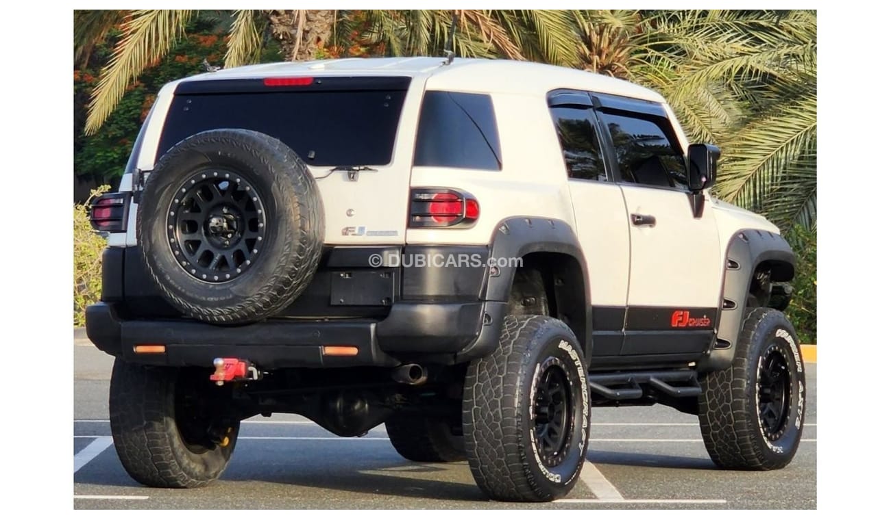 تويوتا إف جي كروزر GXR