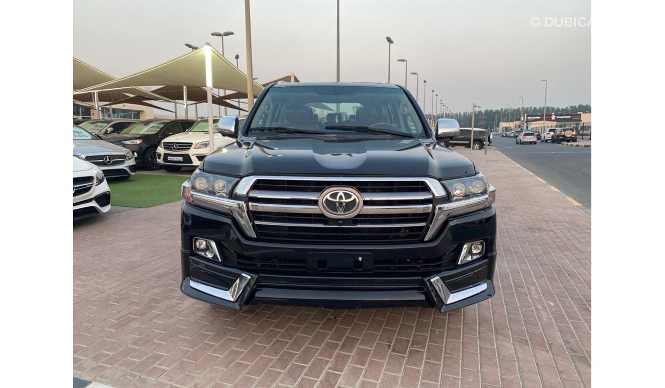 Toyota Land Cruiser Sharjah