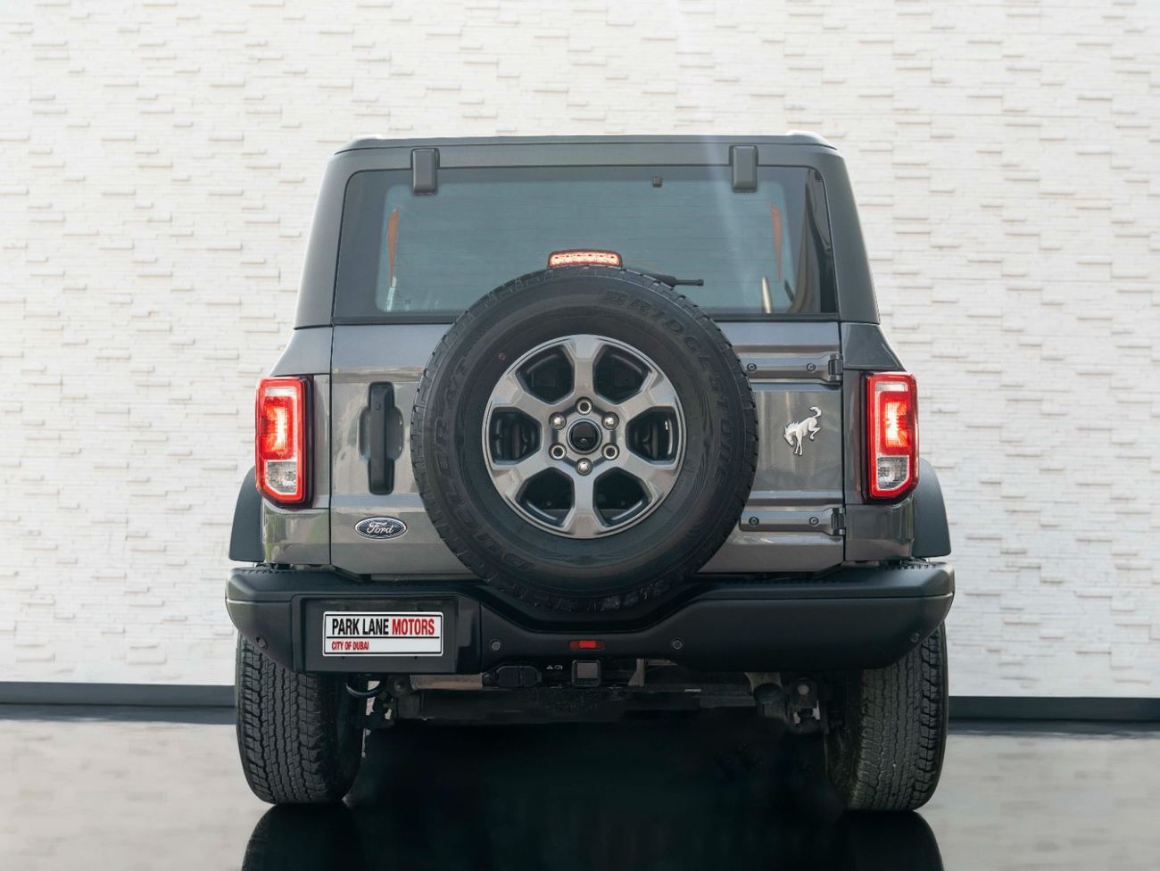 Ford Bronco Big Band 2.3L (5 Seater)