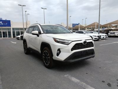 Toyota RAV4 XLE 4WD