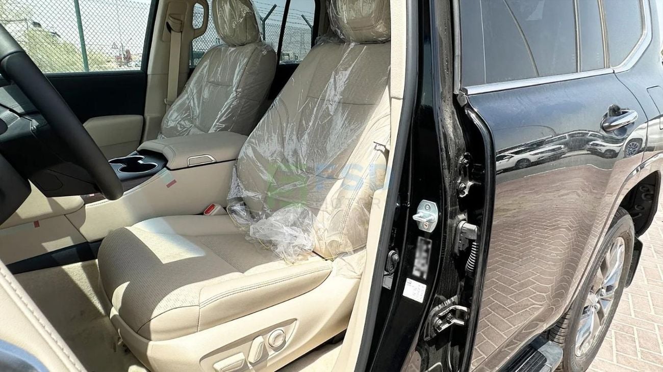 تويوتا لاند كروزر Toyota LC300 3.3L VX TURBO 10 AT MY-2024