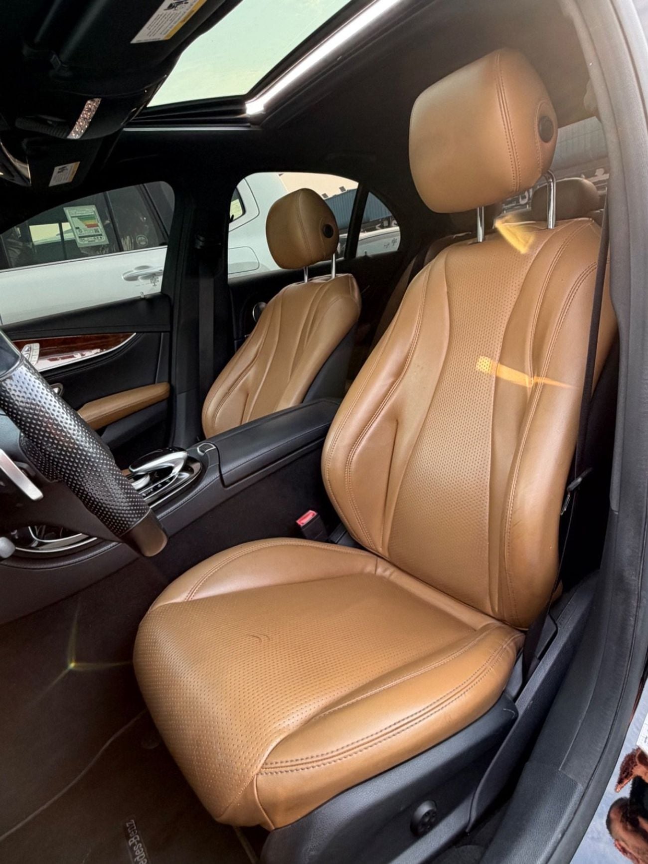 مرسيدس بنز E300 AMG