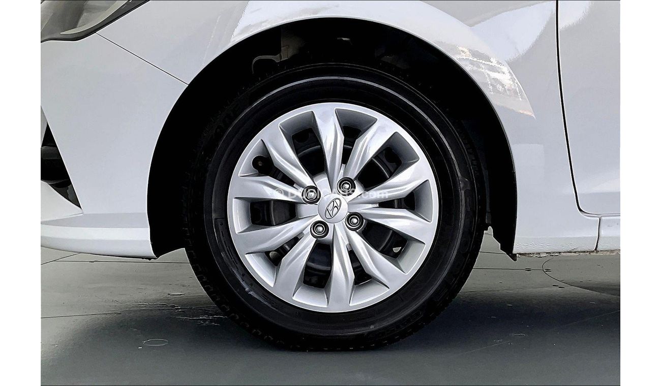 Hyundai Accent Smart / GL