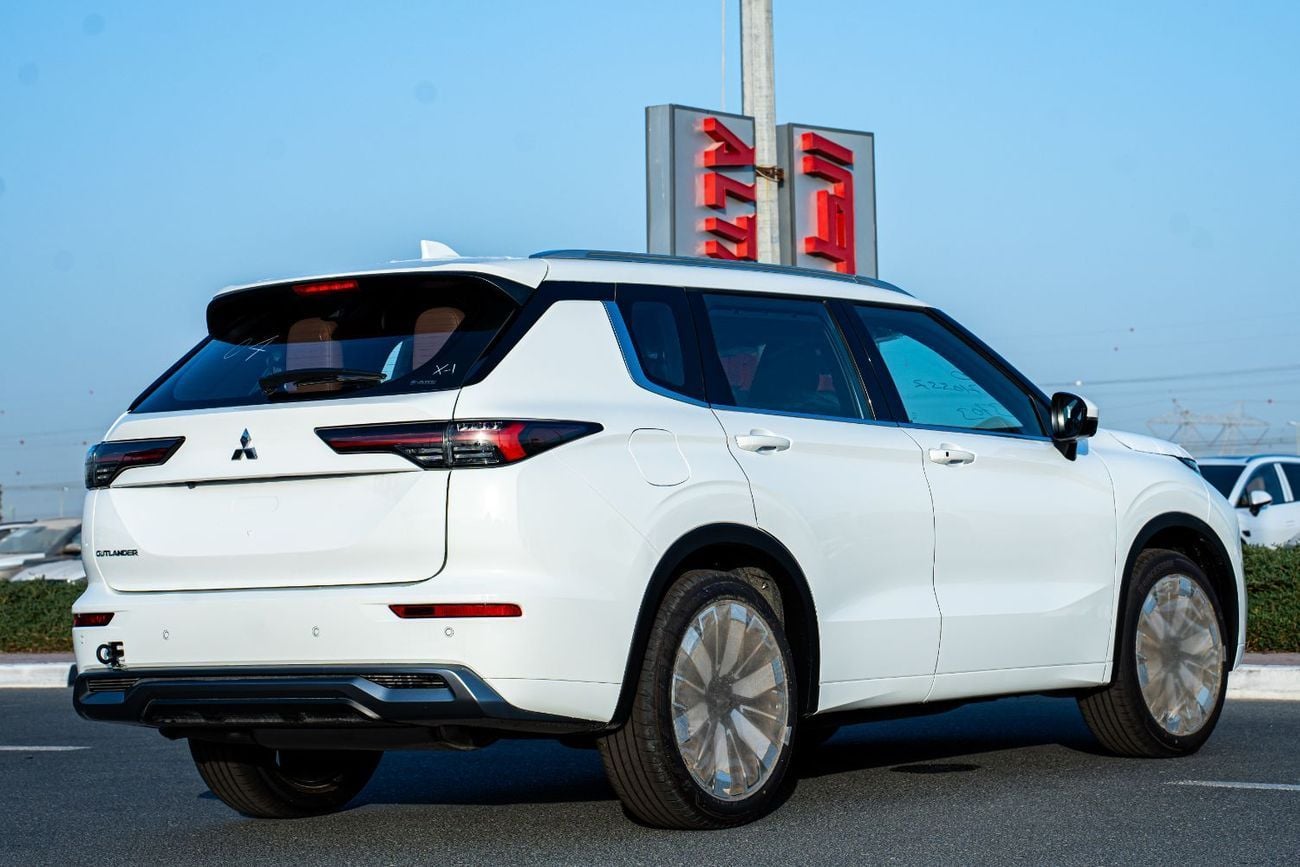 ميتسوبيشي آوتلاندر HIGHLINE 2026 Mitsubishi Outlander 2.5L 4x4 Automatic SUV