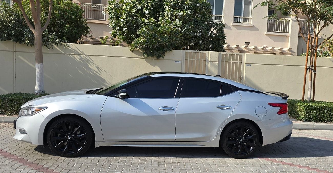 Nissan Maxima