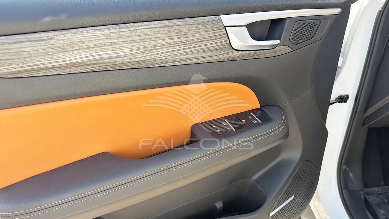 Kaiyi X3 Pro Kaiyi X3 PRO 1.5T CVT Version II-FLAGSHIP VERSION AT 2026 • Petrol • Automatic