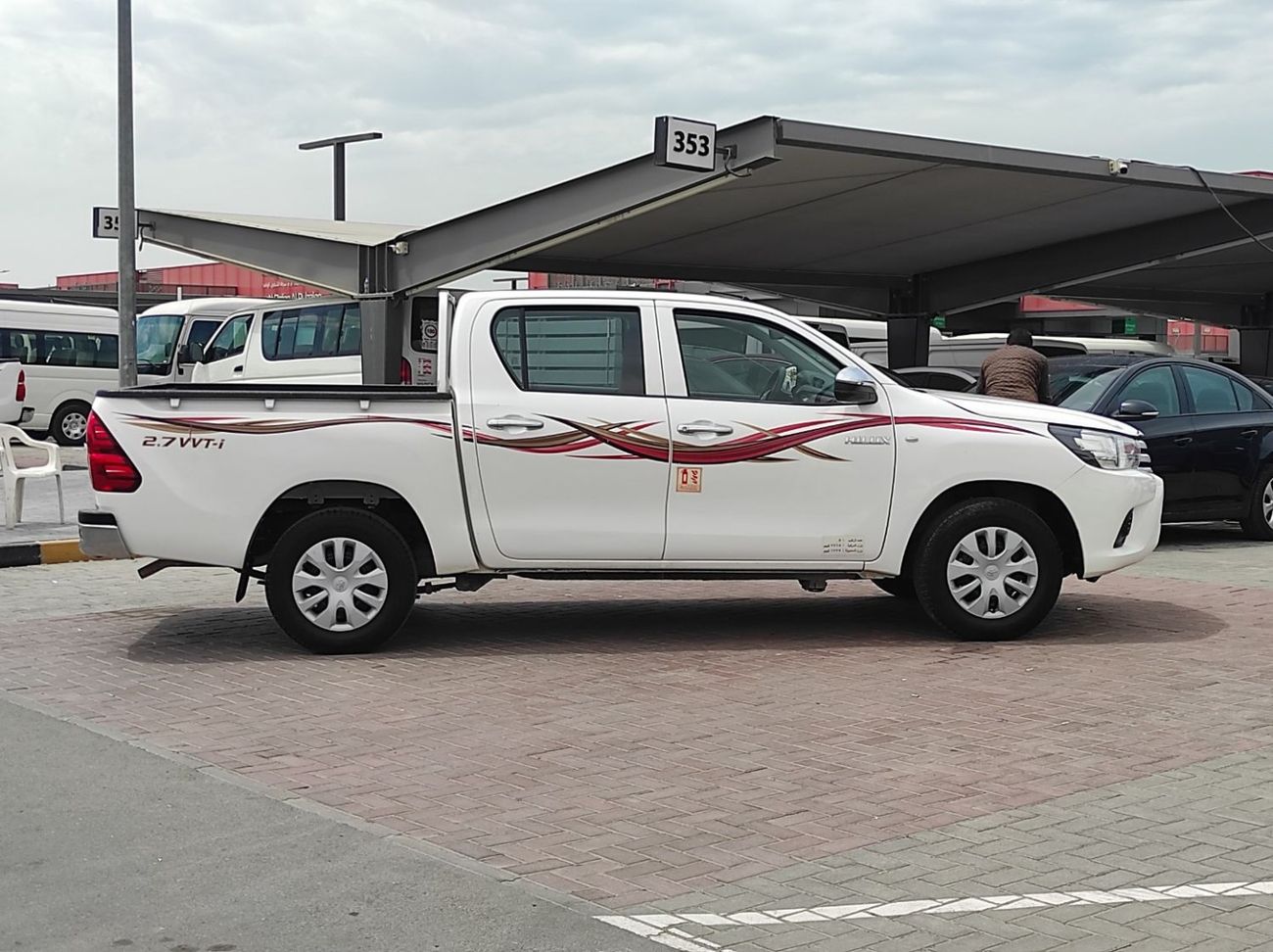 Toyota Hilux DLS 2.7L Toyota Hilux 2021 manual 4×2 petrol