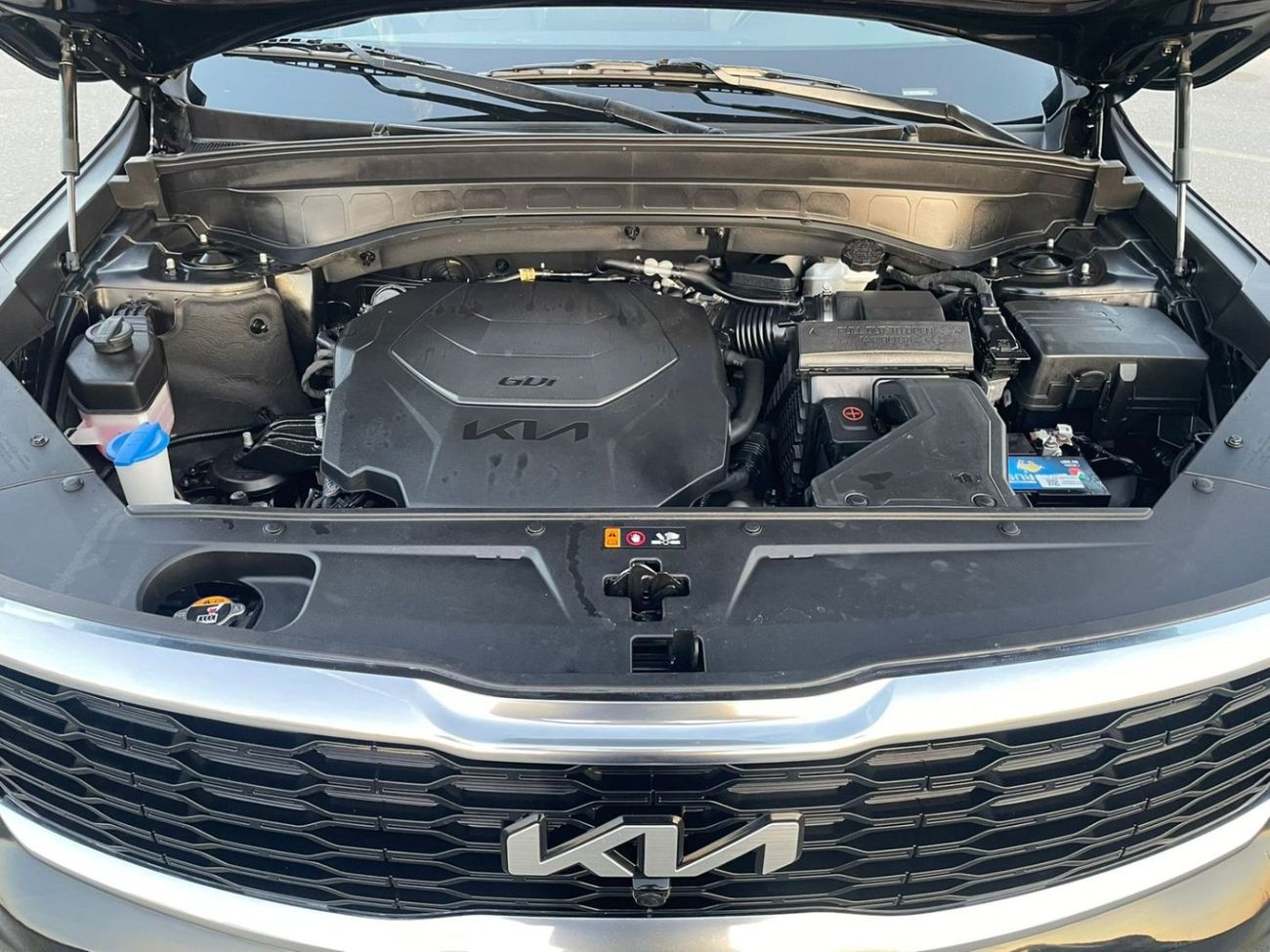 كيا تيلورايد 2022 Kia Telluride EX Prestige Full Option - 3.8L V6 AWD 4x4 - 7 Seater With Radar - Multi Drive Mod