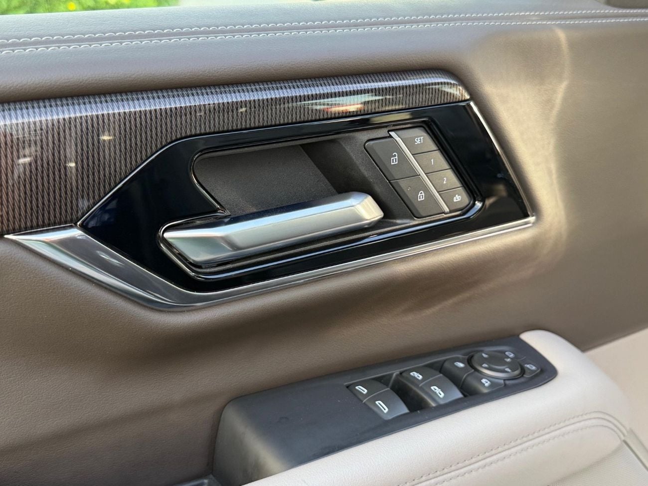 GMC Yukon 5.3 V8 SLT (AWD)