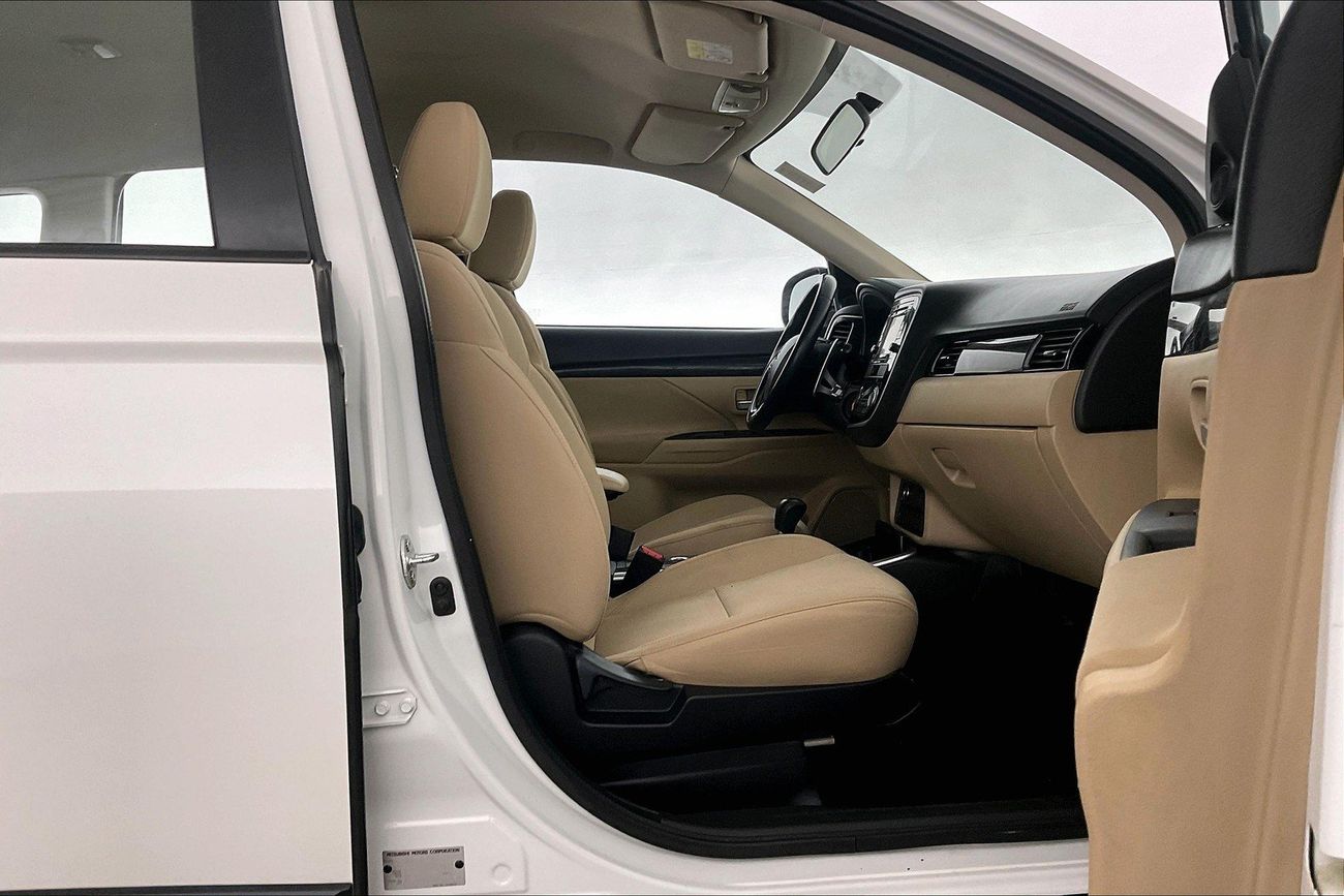 Mitsubishi Outlander GLX Basic | Guaranteed Warranty | 0 Down Payment