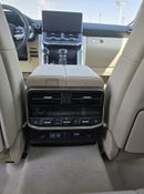 Toyota Land Cruiser VXR 3.5L