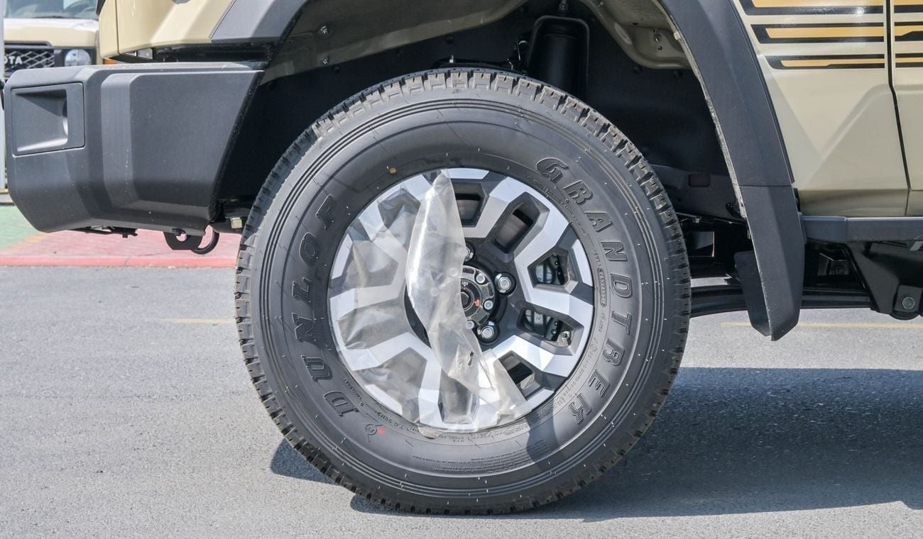 Toyota Land Cruiser Pick Up LC79 PICKUP 4.0L LX V6 40th Anniversary