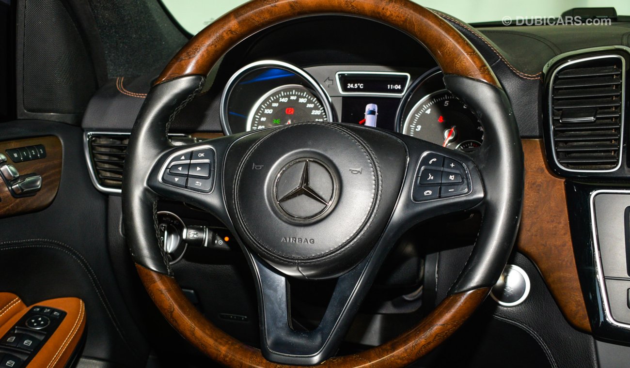 Mercedes-Benz GLS 500 AMG