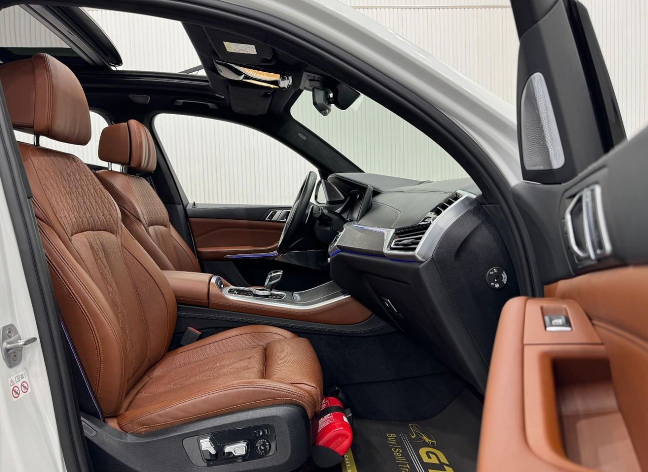 بي أم دبليو X5 M50i Luxury 4.4L 2021 BMW X5 M50i M-Sport, Oct 2025 BMW Warranty + Service Pack, Fully Loaded, Low K