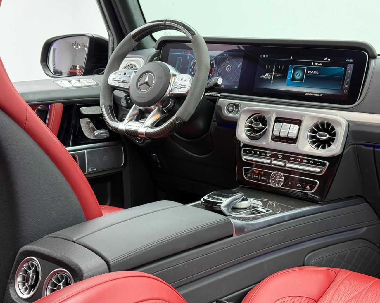 Mercedes-Benz G 63 AMG 4MATIC SUV 2022 Mercedes-AMG G63,EMC Warranty ,Gargash Service Contract ,Full Service History ,GCC