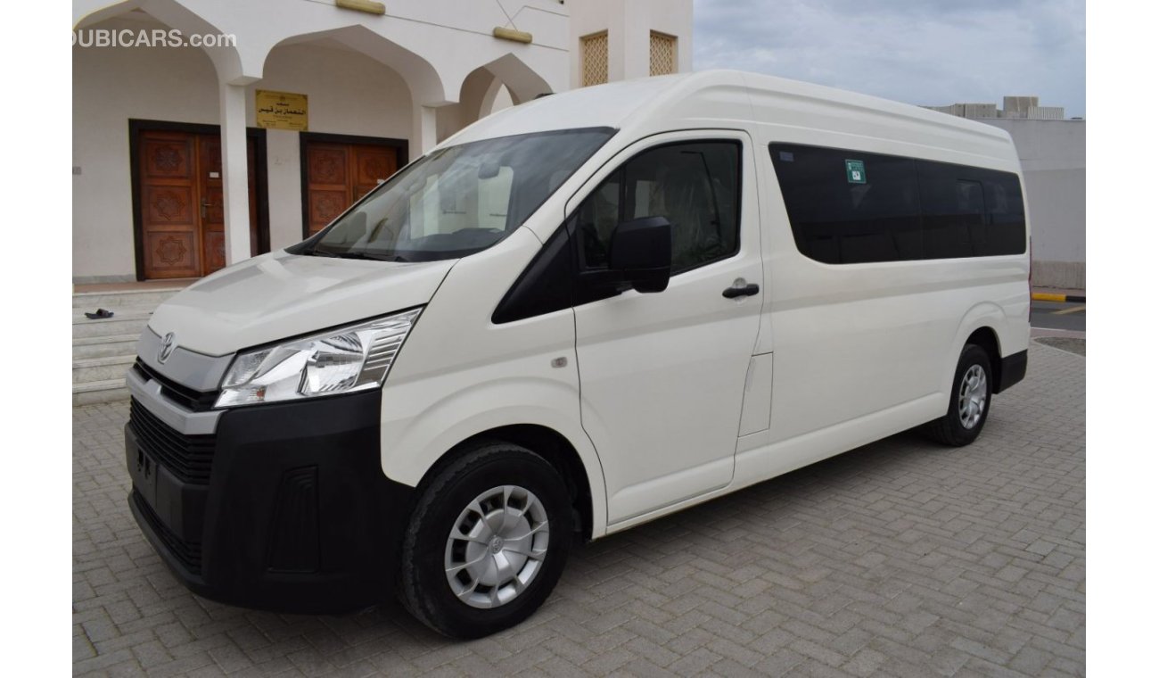 Toyota Hiace Commuter GL High Roof Toyota Hiace Highroof Bus 3.5L, 6Cylinder, Model:2019. Free of accident