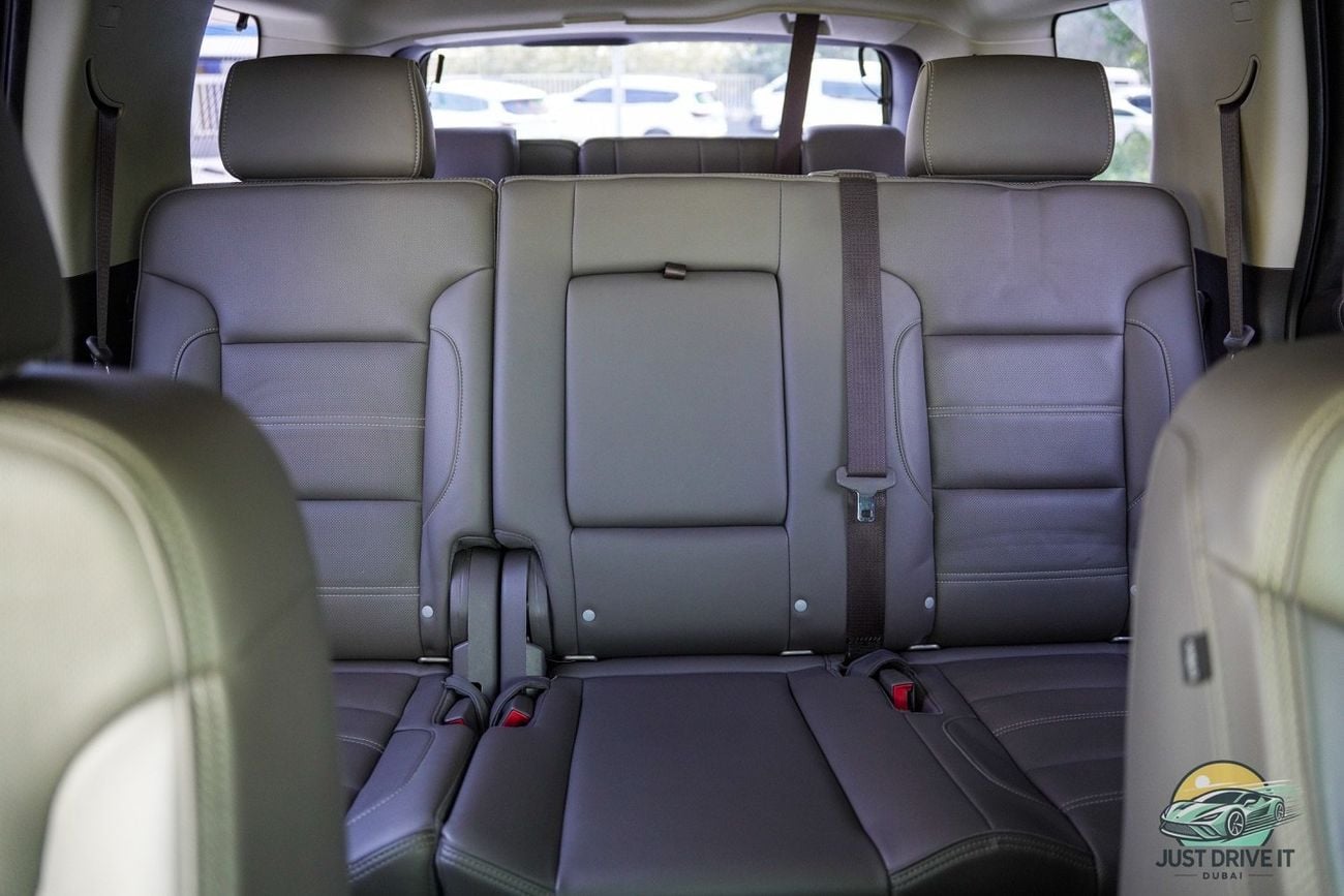 GMC Yukon Denali 6.2L (8 Seater)