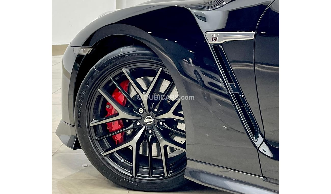 Nissan GTR 2017 Nissan GT-R, Super Clean, European Specs