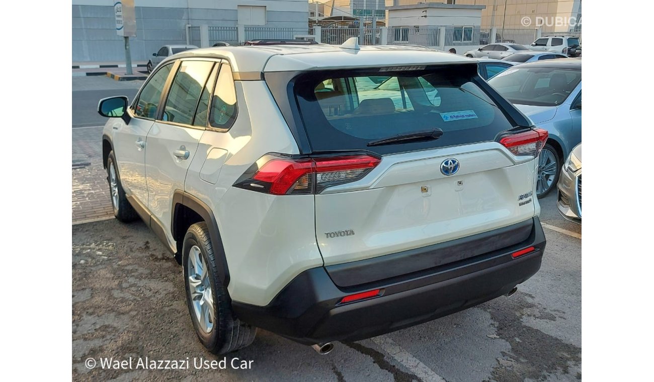 Toyota RAV4 تويوتا راف فور 2021 خليجي بدون حوادث نهائيآ  لا تحتاج لأي مصروف