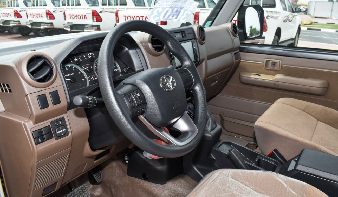 Toyota Land Cruiser Pick Up LX