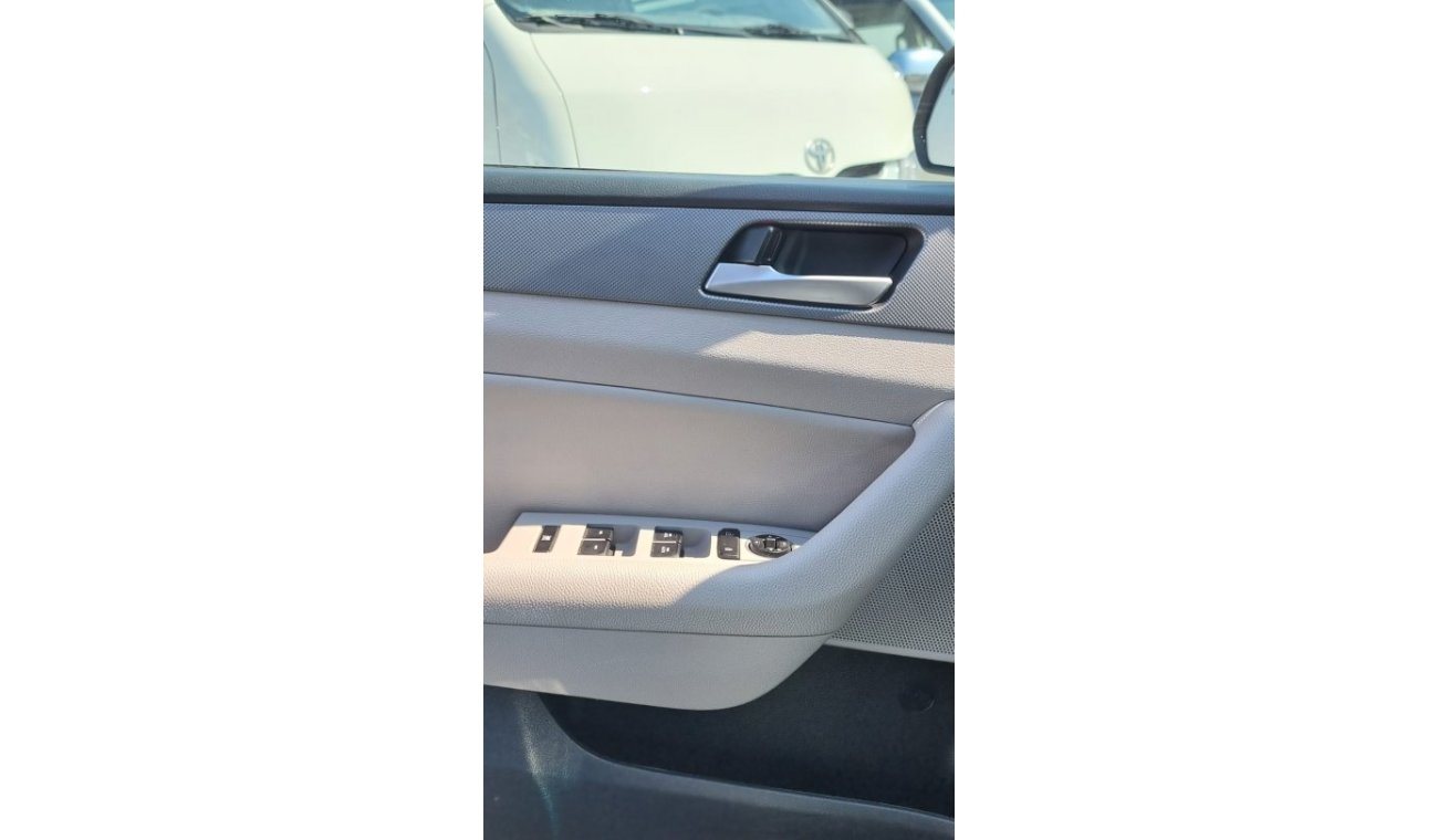 Hyundai Sonata 2.4L Petrol, Driver Power Seat & Leather Seats, With Blind Spot (LOT # 37525)
