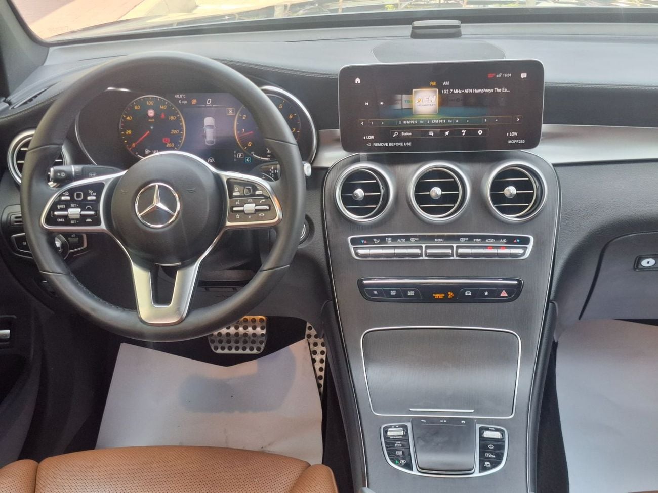 Mercedes Benz GLC 300 AMG