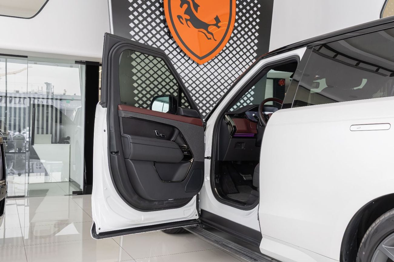 Land Rover Range Rover Sport S P400 3.0L 2024 Range Rover | Sport P400 | Dynamic HSE |  GCC Specs | Al Tayer Warranty & Service C